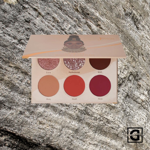 [810018878139] JUVIAS PALETA DE SOMBRAS VANESSA